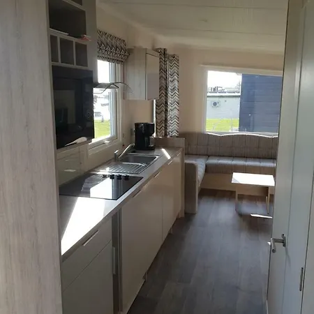 Lodge Chalet The Lake - De Schans Alphen Benedeneind